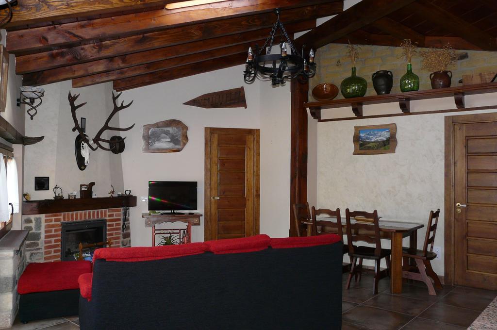 Apartamentos La Condesa Valmeo Cameră foto